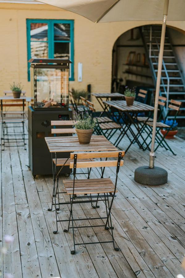 Kefs Guesthouse & Cafe Aeroskobing Exterior foto